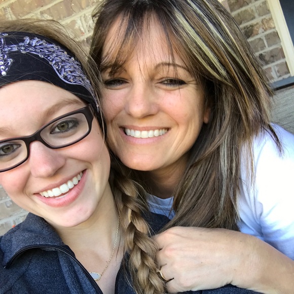 Meet your Posher, Trin - Picture 3 of 6